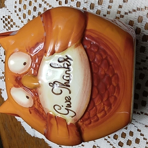 Essential Home owl napkin holder - Picture 2 of 5